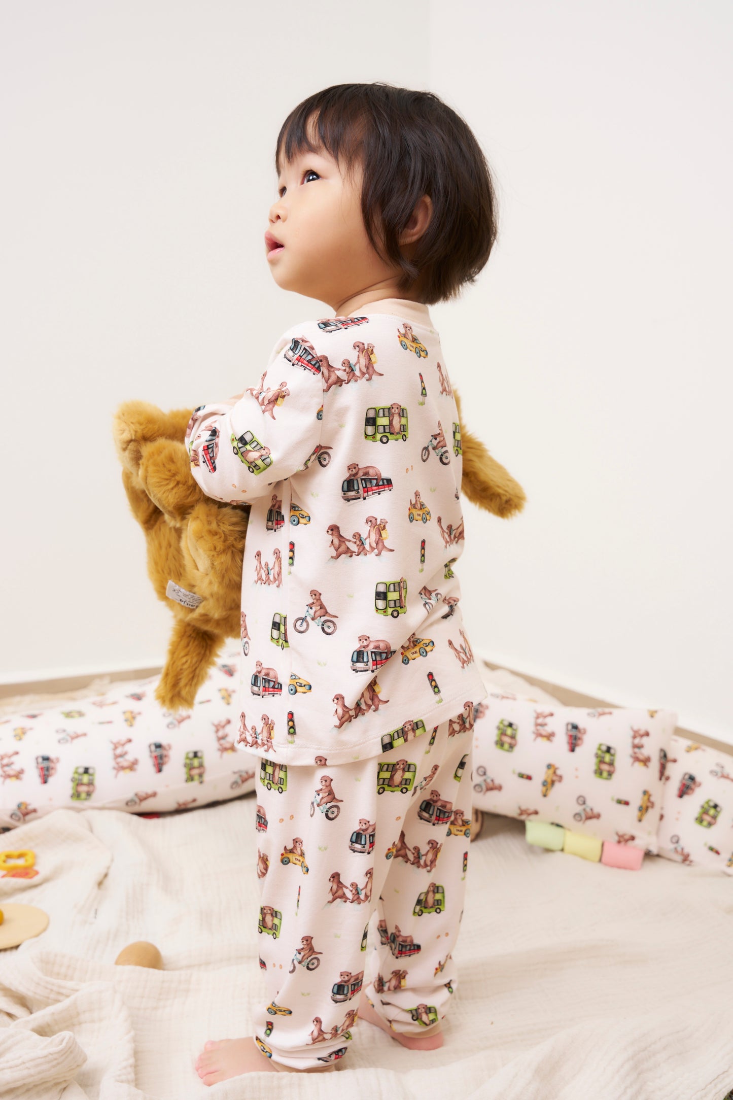 Otters in the City - Pyjamas Set