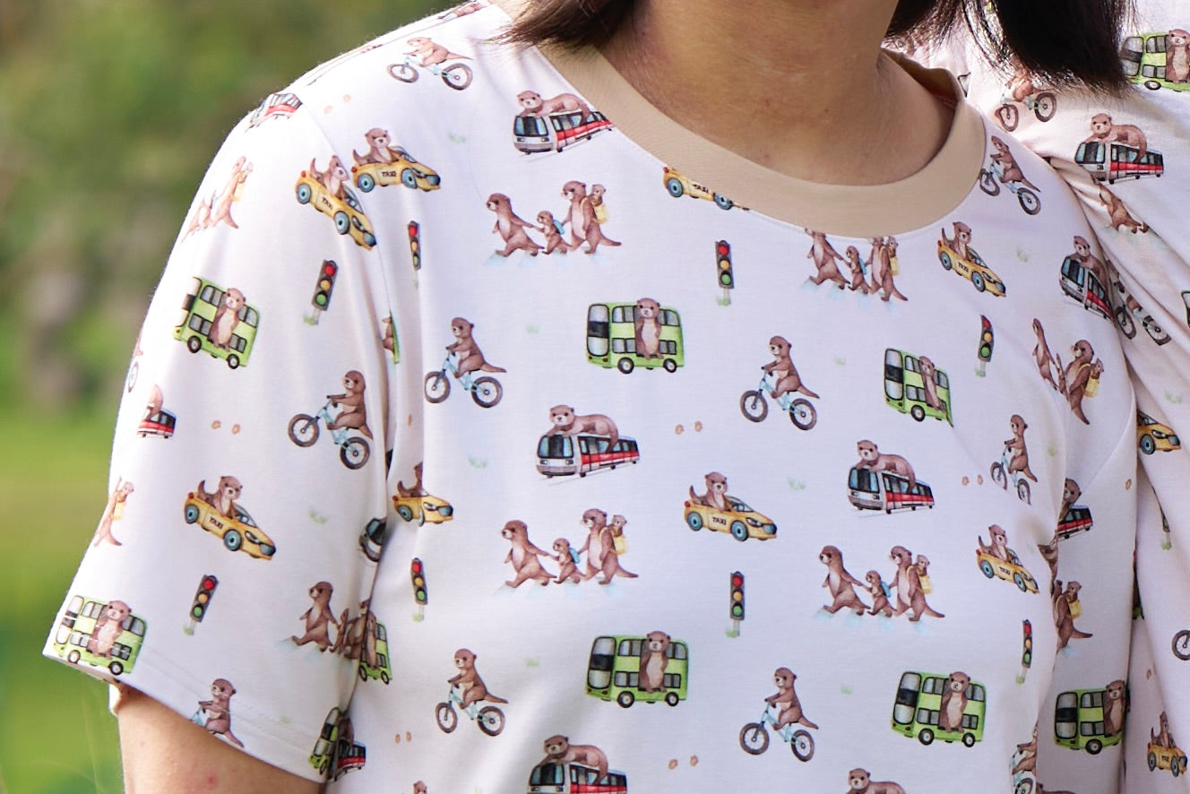 Otters in the City - Adults Day Wear Set