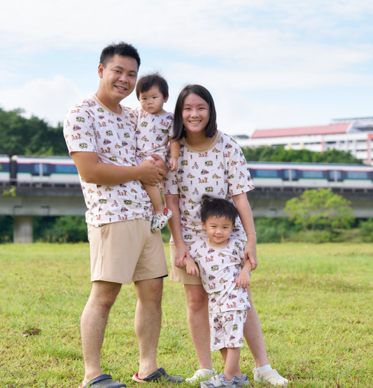 Otters in the City - Adults Day Wear Set